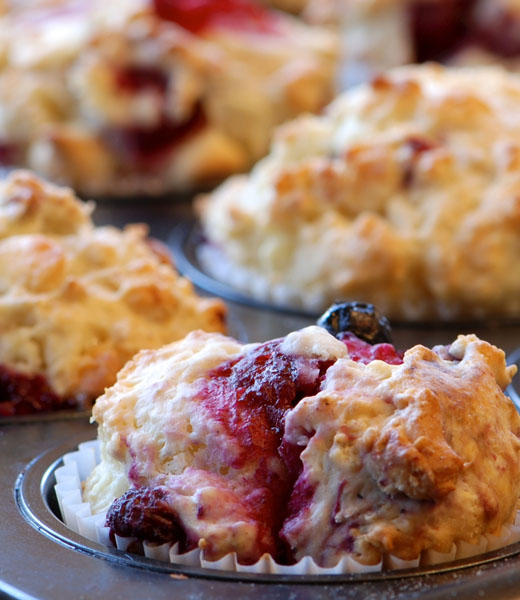 Irish Heart Merry Berry Muffins - Irish Heart